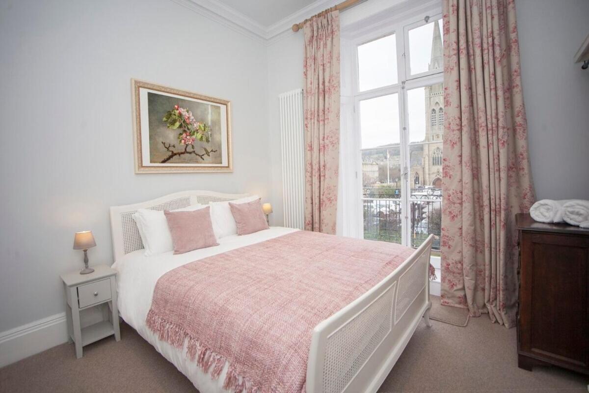 Stylish City Centre Apartment - Bath Kültér fotó